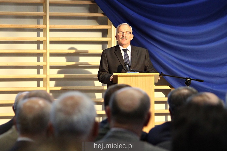 Otwarcie sali gimnastycznej i jubileusz 60-lecia SP3