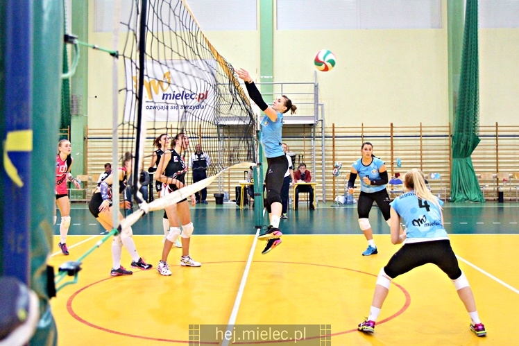 UKS Szóstka Mielec - Tomasovia Tomaszów Lubelski 3:0