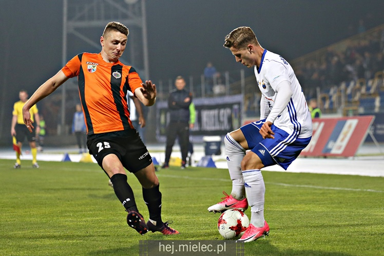 Nice 1 liga:  FKS STAL MIELEC - CHROBRY GŁOGÓW