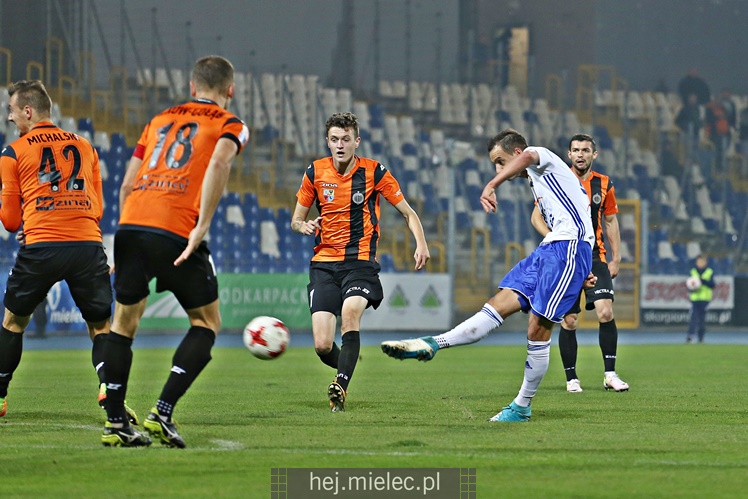 Nice 1 liga:  FKS STAL MIELEC - CHROBRY GŁOGÓW