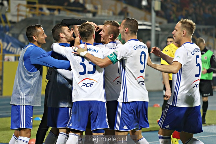 Nice 1 liga:  FKS STAL MIELEC - CHROBRY GŁOGÓW