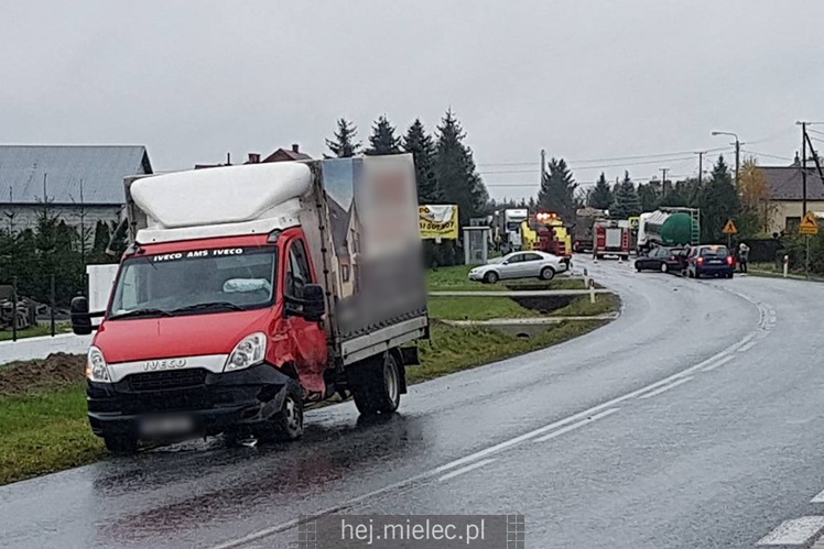 Wypadek drogowy w Rzemieniu