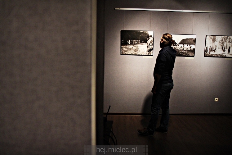 Wernisaż wystawy ?Fotografowie wojny? w Jadernówce