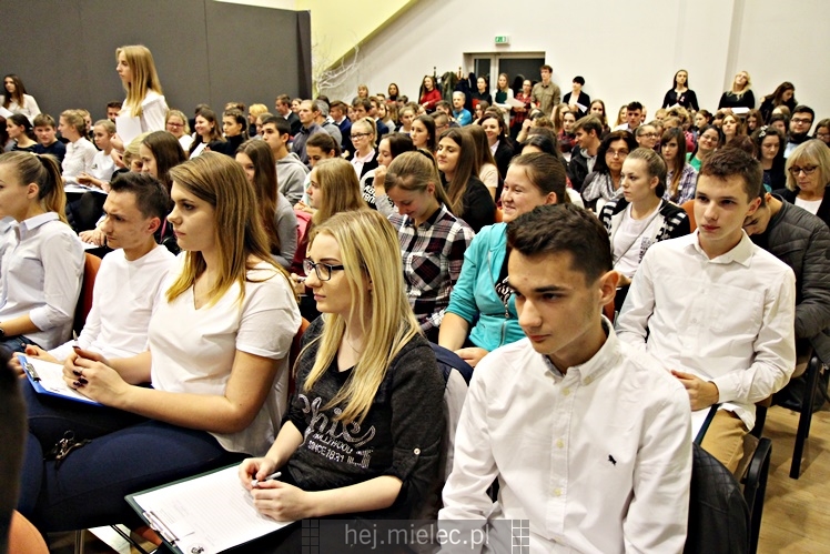 10. Dyktando Niepodległościowe