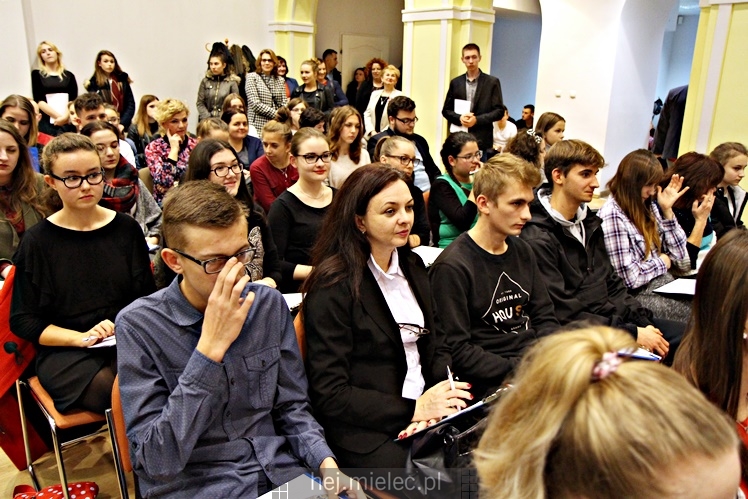 10. Dyktando Niepodległościowe