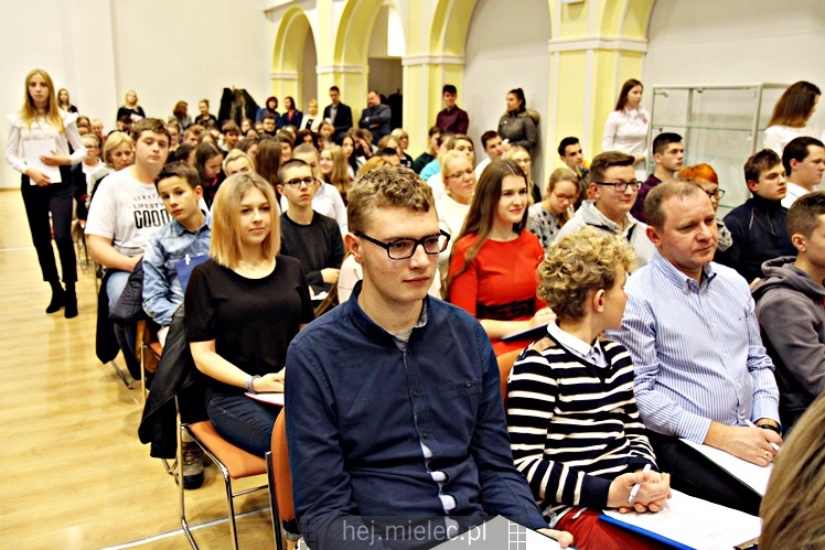 10. Dyktando Niepodległościowe