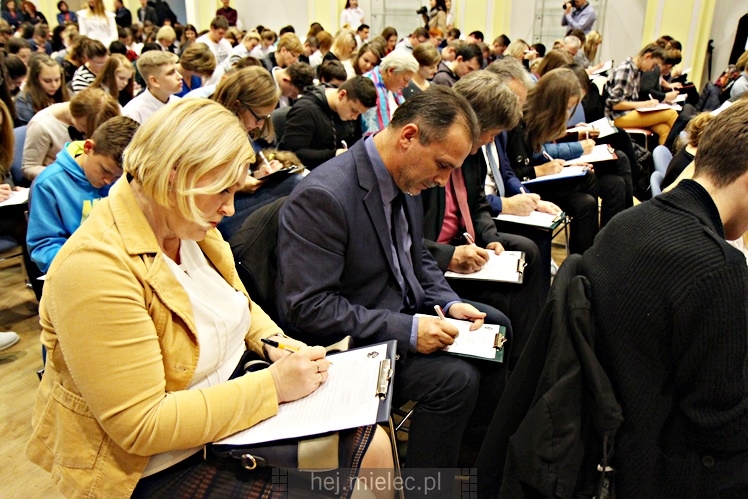 10. Dyktando Niepodległościowe