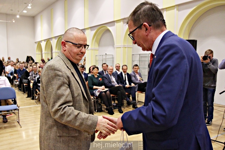 10. Dyktando Niepodległościowe