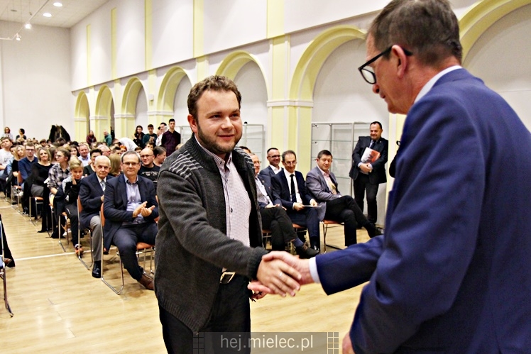 10. Dyktando Niepodległościowe