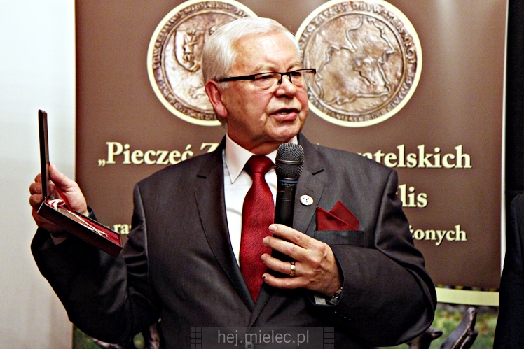 Śpiewanki Patriotyczne i wręczenie Pieczęci Zasług Obywatelskich