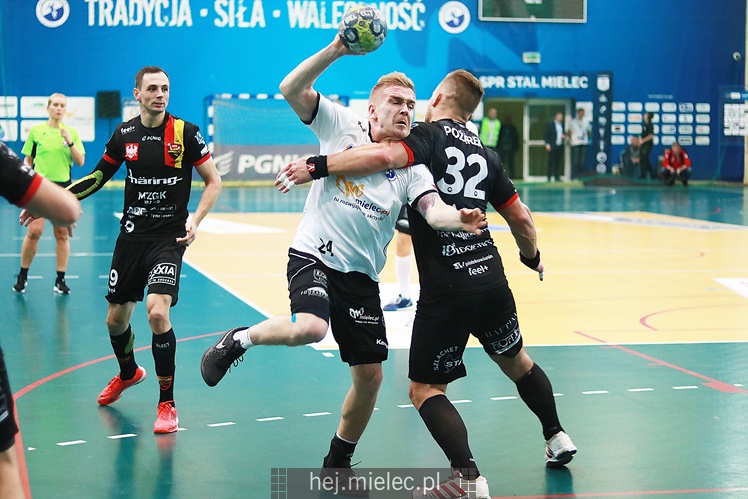 SPR Stal Mielec ? Piotrkowianin Piotrków Tryb. 28:29