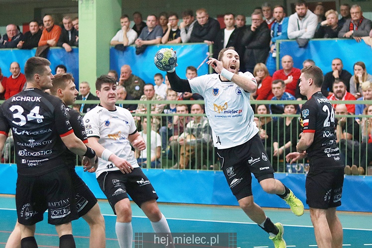 SPR Stal Mielec ? Piotrkowianin Piotrków Tryb. 28:29