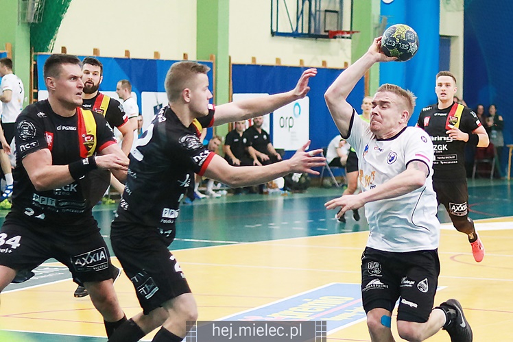 SPR Stal Mielec ? Piotrkowianin Piotrków Tryb. 28:29