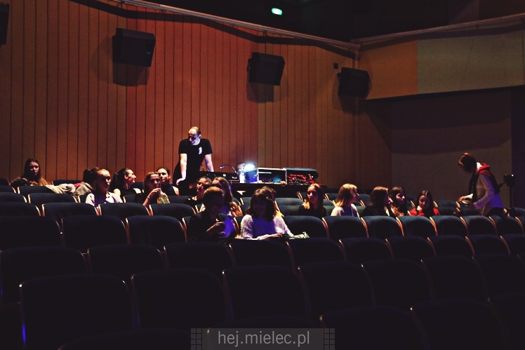 XI Festiwal Tańca Współczesnego: Kontrasty ? CZĘŚĆ I