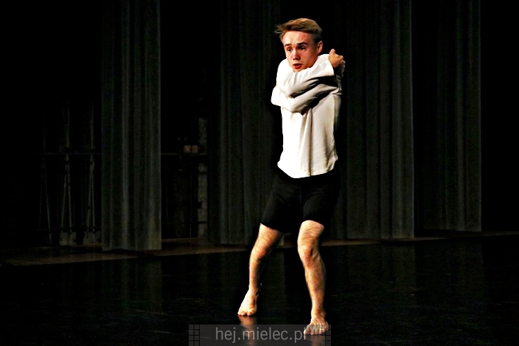 XI Festiwal Tańca Współczesnego: Kontrasty ? CZĘŚĆ I