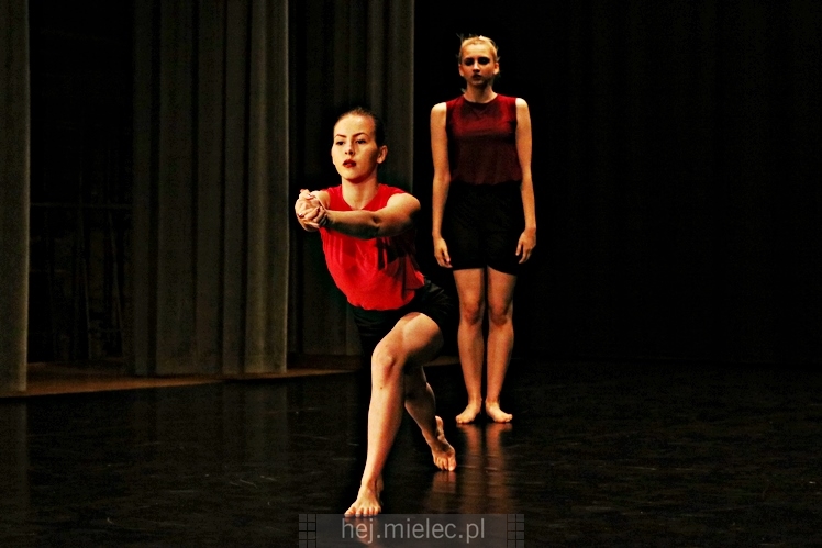 XI Festiwal Tańca Współczesnego: Kontrasty ? CZĘŚĆ I