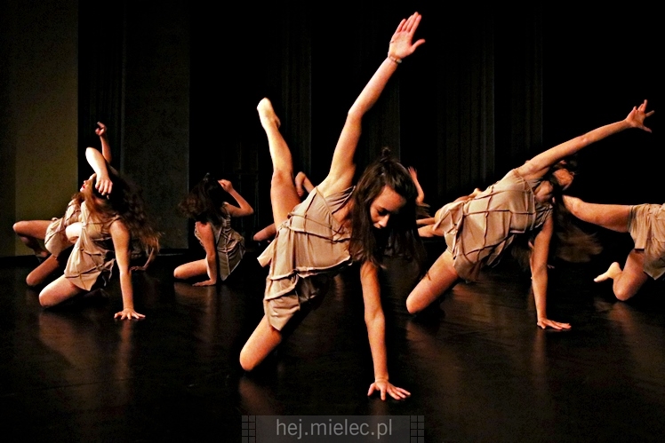 XI Festiwal Tańca Współczesnego: Kontrasty ? CZĘŚĆ II