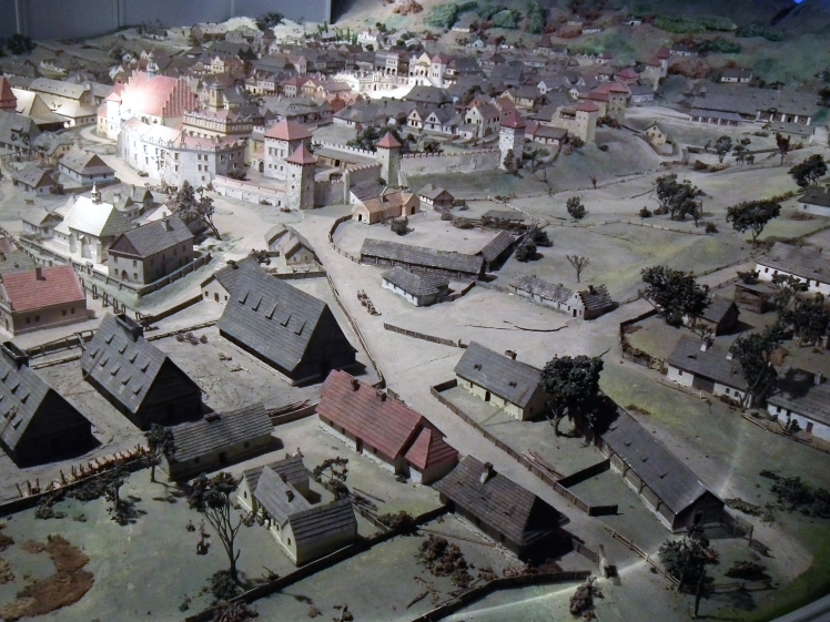 Mielczanie na wycieczce patriotyczno-obywatelskiej szlakiem bohaterów narodowych