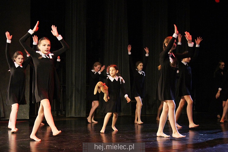 XVI Przegląd Zespołów Tanecznych PASIKONIK 2017