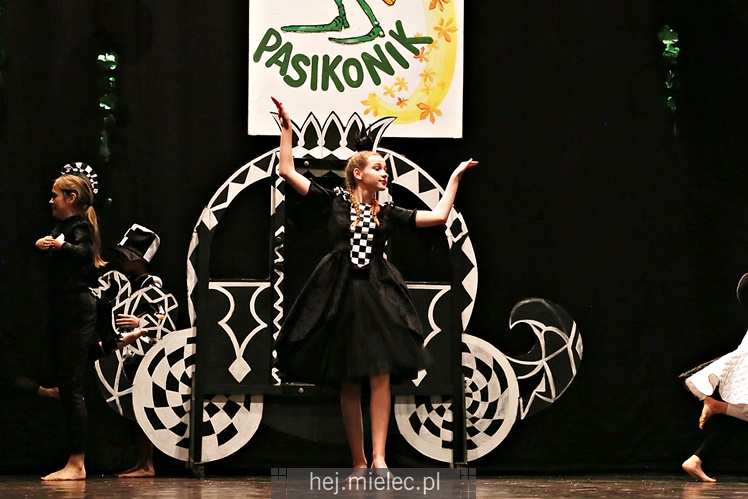 XVI Przegląd Zespołów Tanecznych PASIKONIK 2017