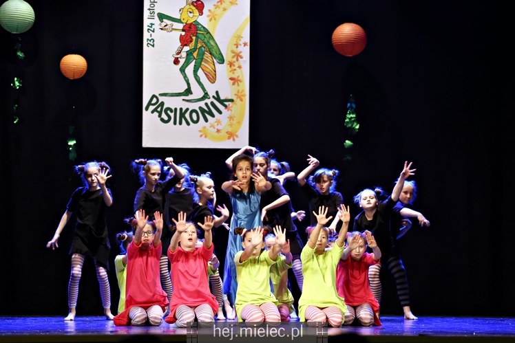 XVI Przegląd Zespołów Tanecznych PASIKONIK 2017