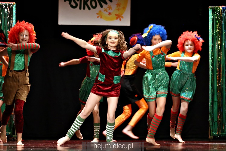 XVI Przegląd Zespołów Tanecznych PASIKONIK 2017