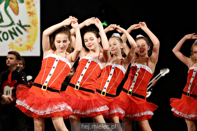 XVI Przegląd Zespołów Tanecznych PASIKONIK 2017