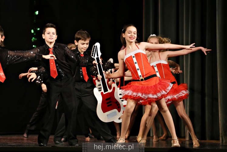 XVI Przegląd Zespołów Tanecznych PASIKONIK 2017