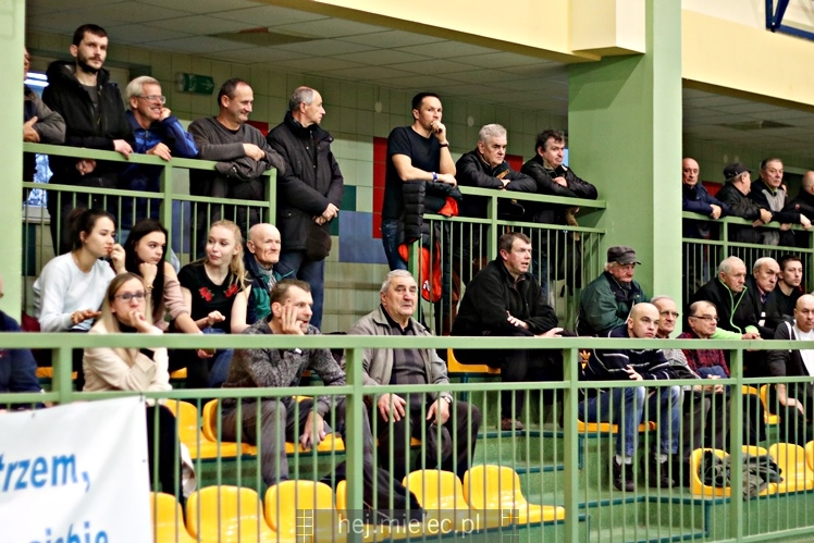 Siatkówka: UKS Szóstka Mielec - Asotra Płomień Sosnowiec 3:0