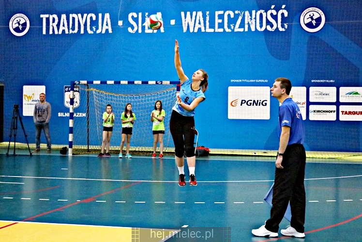 Siatkówka: UKS Szóstka Mielec - Asotra Płomień Sosnowiec 3:0