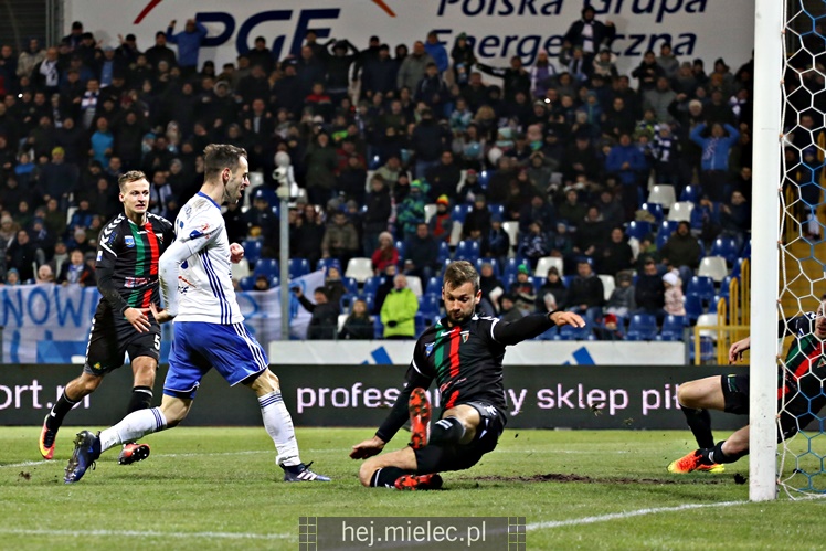 Nice 1 liga:  FKS STAL MIELEC - GKS TYCHY
