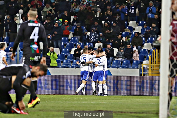 Nice 1 liga:  FKS STAL MIELEC - GKS TYCHY