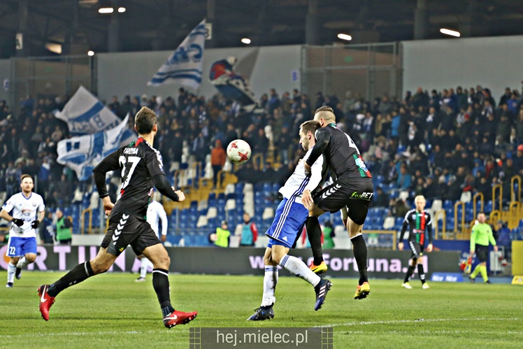 Nice 1 liga:  FKS STAL MIELEC - GKS TYCHY