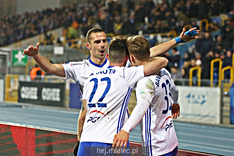 Nice 1 liga:  FKS STAL MIELEC - GKS TYCHY