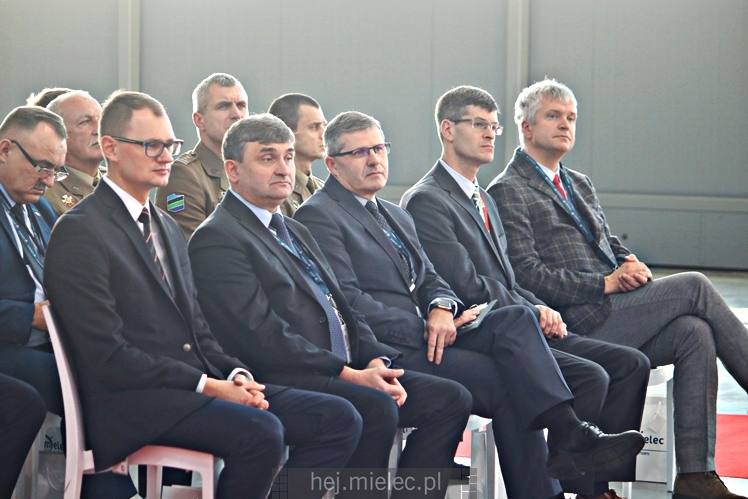 PZL Mielec przekazały dwa samoloty M28 do Niemiec