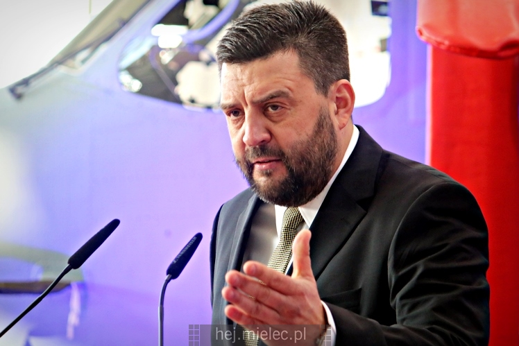 PZL Mielec przekazały dwa samoloty M28 do Niemiec