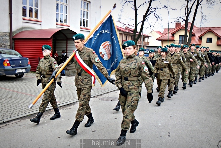 Nowa sala gimnastyczna otwarta na 50-lecie Technikum Elektrycznego