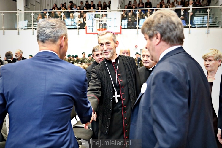 Nowa sala gimnastyczna otwarta na 50-lecie Technikum Elektrycznego