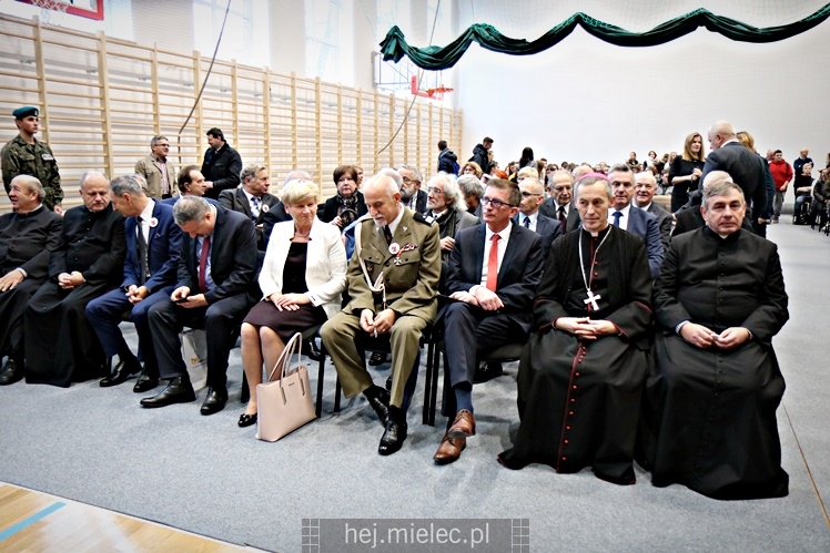 Nowa sala gimnastyczna otwarta na 50-lecie Technikum Elektrycznego