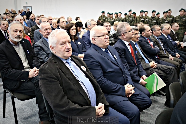 Nowa sala gimnastyczna otwarta na 50-lecie Technikum Elektrycznego