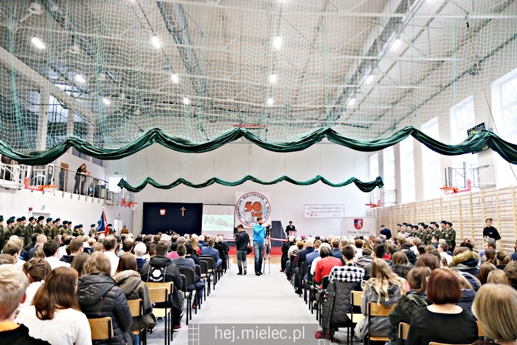 Nowa sala gimnastyczna otwarta na 50-lecie Technikum Elektrycznego