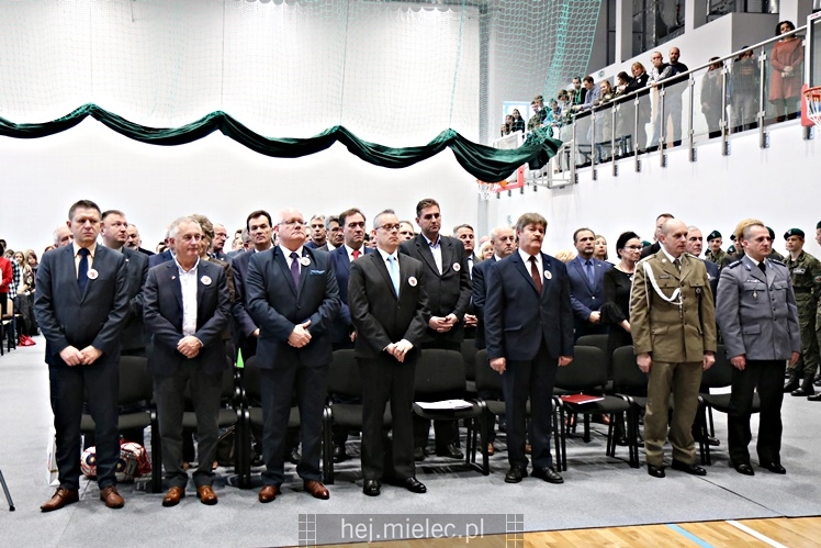 Nowa sala gimnastyczna otwarta na 50-lecie Technikum Elektrycznego