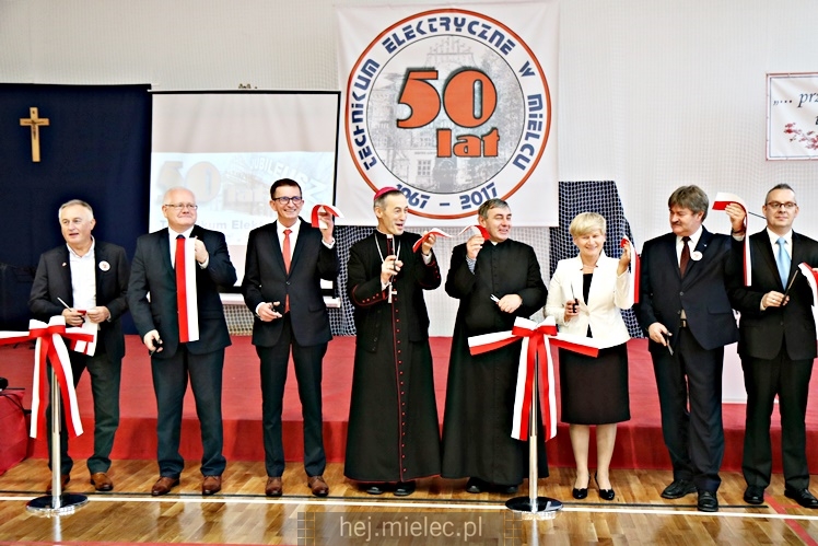 Nowa sala gimnastyczna otwarta na 50-lecie Technikum Elektrycznego