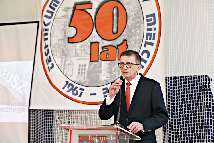 Nowa sala gimnastyczna otwarta na 50-lecie Technikum Elektrycznego