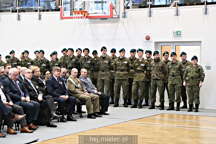 Nowa sala gimnastyczna otwarta na 50-lecie Technikum Elektrycznego