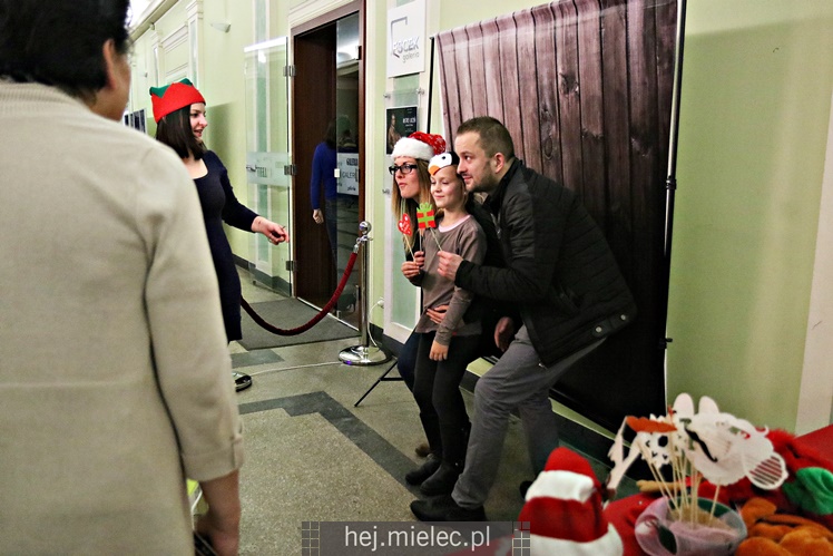 Miejskie spotkanie ze Świętym Mikołajem