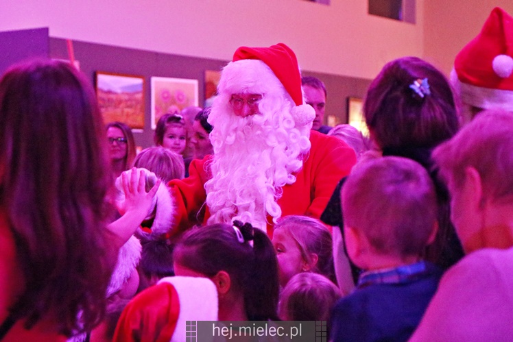 Miejskie spotkanie ze Świętym Mikołajem