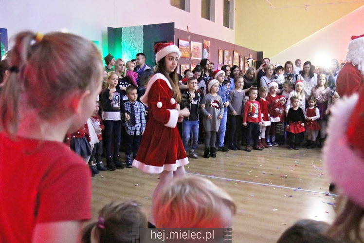 Miejskie spotkanie ze Świętym Mikołajem