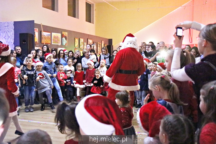 Miejskie spotkanie ze Świętym Mikołajem
