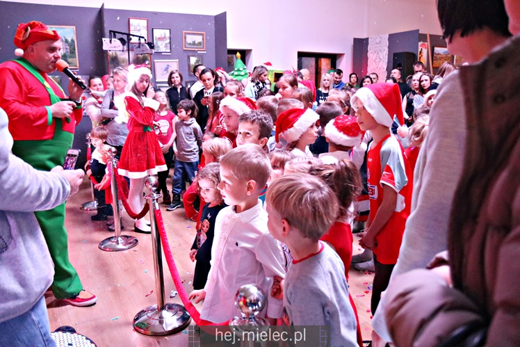 Miejskie spotkanie ze Świętym Mikołajem